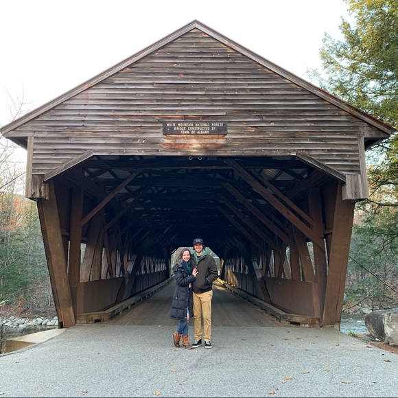 Meet your Posher, Ruby lab resale - Picture 7 of 10